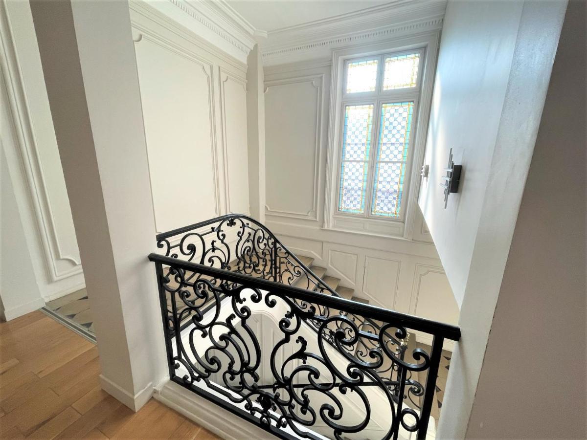 Aux Clefs Des Sacres - Dans Un Hotel Particulier Situe Rue Du Marc - Reims - Hyper Centre Forum Mairie Boulingrin Екстер'єр фото