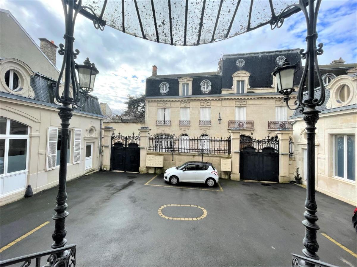 Aux Clefs Des Sacres - Dans Un Hotel Particulier Situe Rue Du Marc - Reims - Hyper Centre Forum Mairie Boulingrin Екстер'єр фото