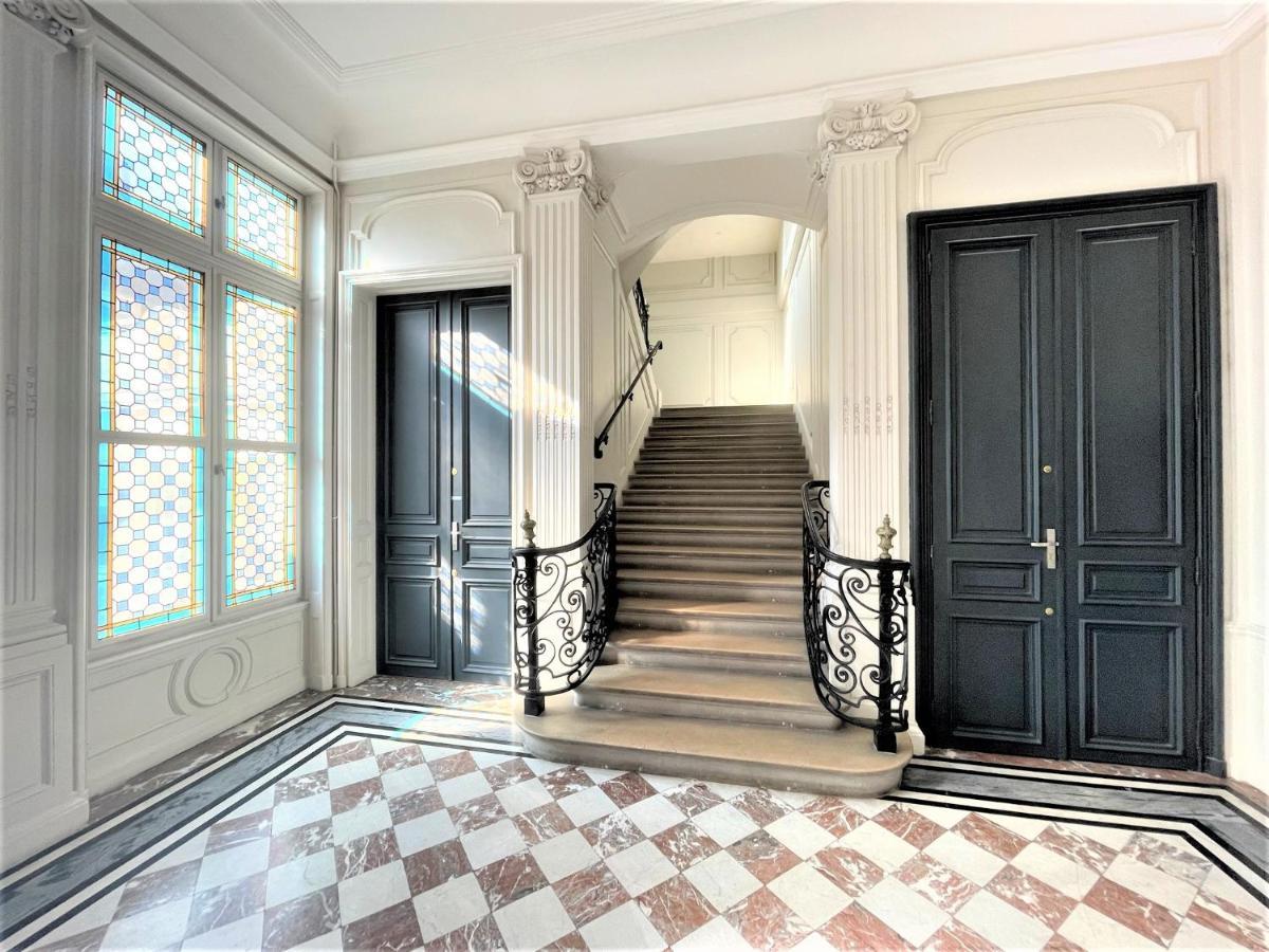 Aux Clefs Des Sacres - Dans Un Hotel Particulier Situe Rue Du Marc - Reims - Hyper Centre Forum Mairie Boulingrin Екстер'єр фото