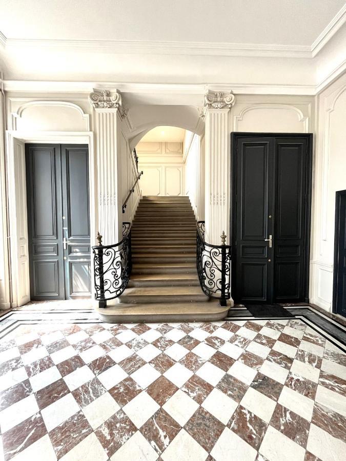 Aux Clefs Des Sacres - Dans Un Hotel Particulier Situe Rue Du Marc - Reims - Hyper Centre Forum Mairie Boulingrin Екстер'єр фото