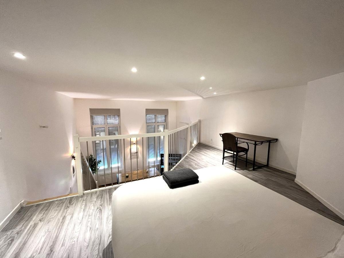 Aux Clefs Des Sacres - Dans Un Hotel Particulier Situe Rue Du Marc - Reims - Hyper Centre Forum Mairie Boulingrin Екстер'єр фото