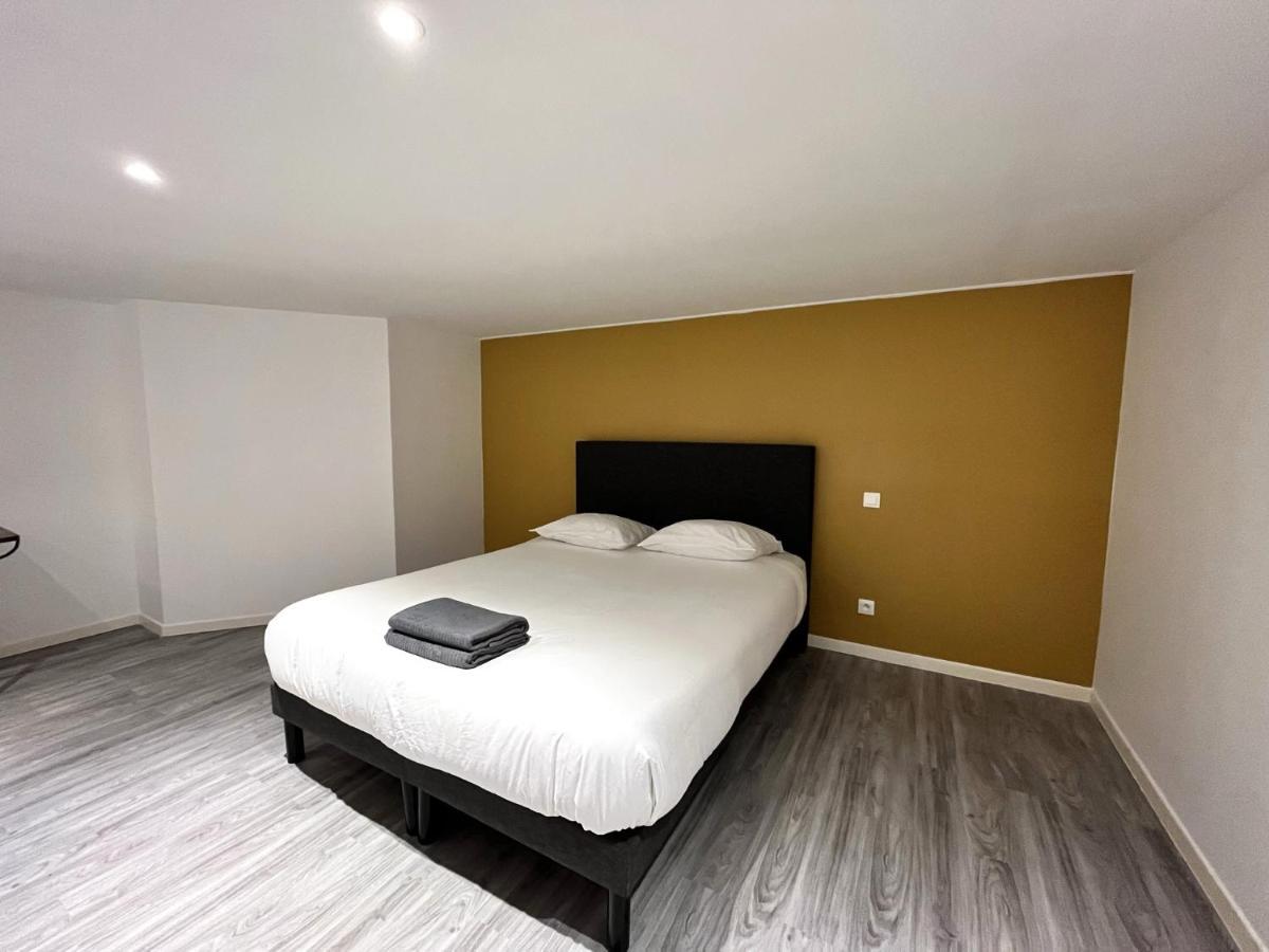 Aux Clefs Des Sacres - Dans Un Hotel Particulier Situe Rue Du Marc - Reims - Hyper Centre Forum Mairie Boulingrin Екстер'єр фото